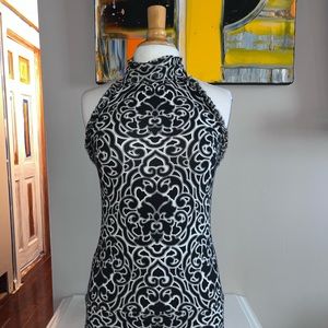 HALTER WHITE HOUSE BLACK MARKET WHITE/BLACK